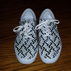 Radii Men's Tennis Shoes. Sz 10